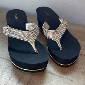 GUESS size 8 sandals.